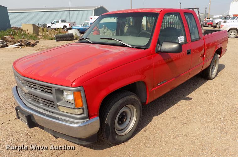 image for item DB9161 1997 Chevrolet C1500 Ext.Cab pickup truck