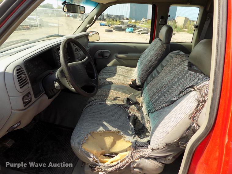 image for item DB9161 1997 Chevrolet C1500 Ext.Cab pickup truck