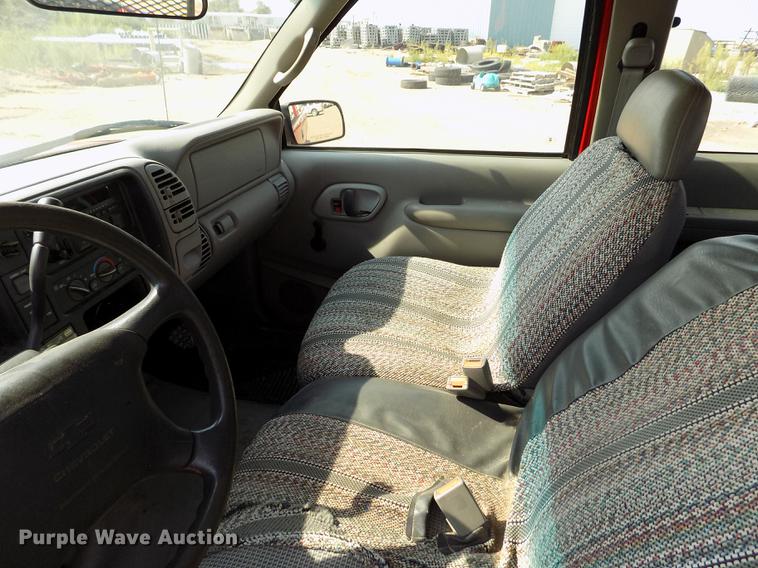 image for item DB9161 1997 Chevrolet C1500 Ext.Cab pickup truck