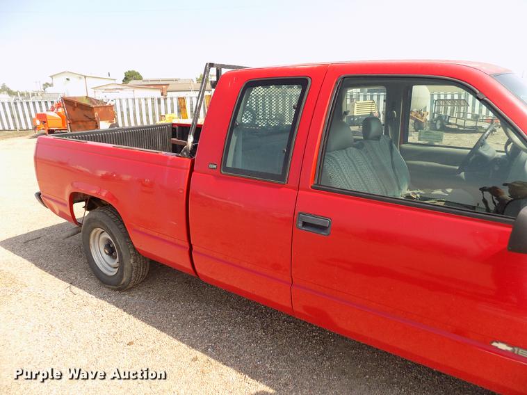 image for item DB9161 1997 Chevrolet C1500 Ext.Cab pickup truck