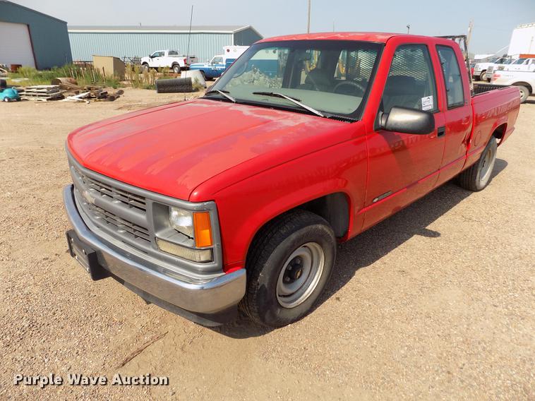 image for item DB9161 1997 Chevrolet C1500 Ext.Cab pickup truck