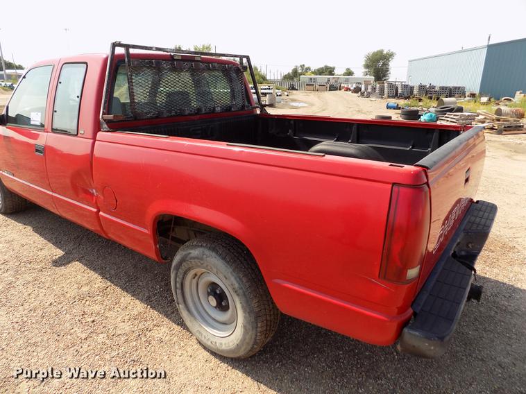 image for item DB9161 1997 Chevrolet C1500 Ext.Cab pickup truck