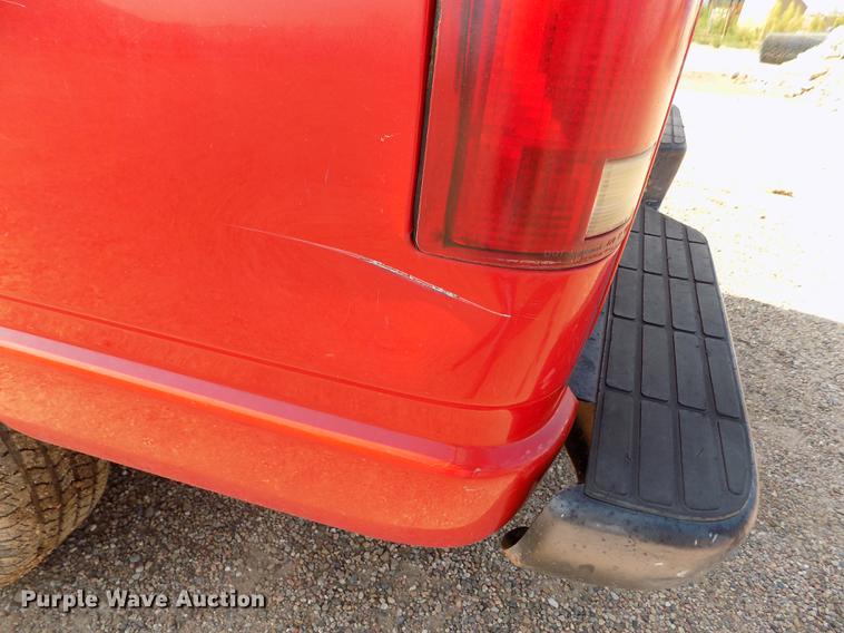 image for item DB9161 1997 Chevrolet C1500 Ext.Cab pickup truck