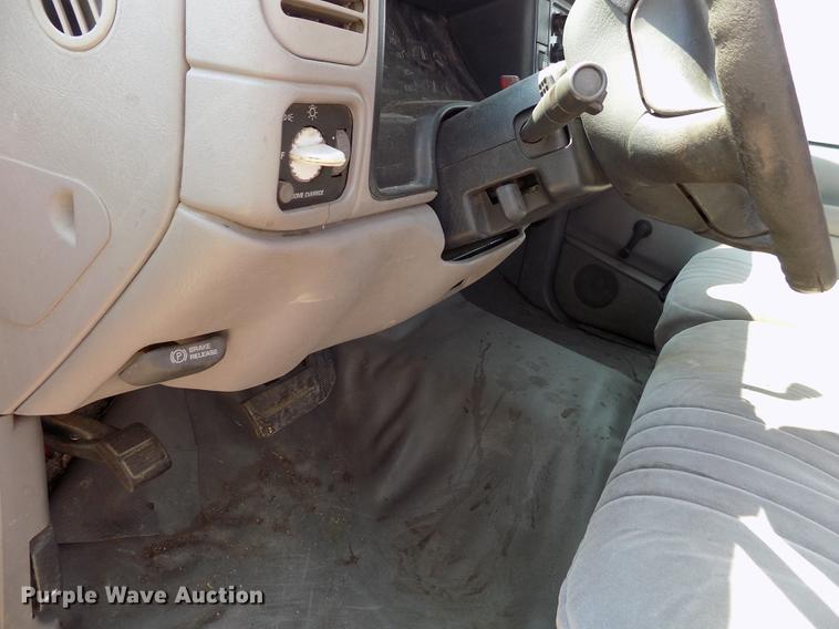 image for item DB9162 1997 Chevrolet C1500 Ext.Cab pickup truck