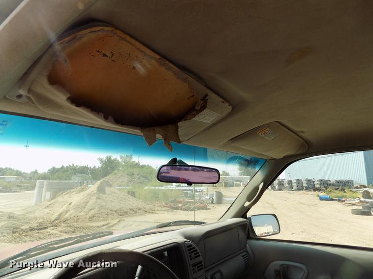 image for item DB9162 1997 Chevrolet C1500 Ext.Cab pickup truck