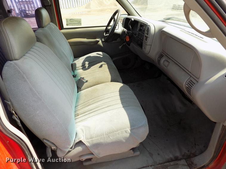 image for item DB9162 1997 Chevrolet C1500 Ext.Cab pickup truck