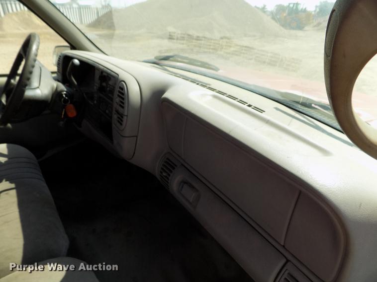 image for item DB9162 1997 Chevrolet C1500 Ext.Cab pickup truck