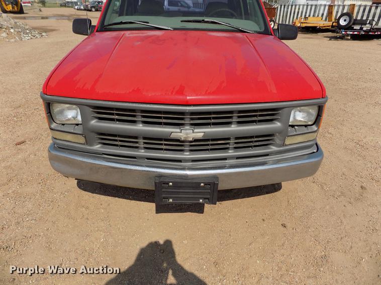 image for item DB9162 1997 Chevrolet C1500 Ext.Cab pickup truck