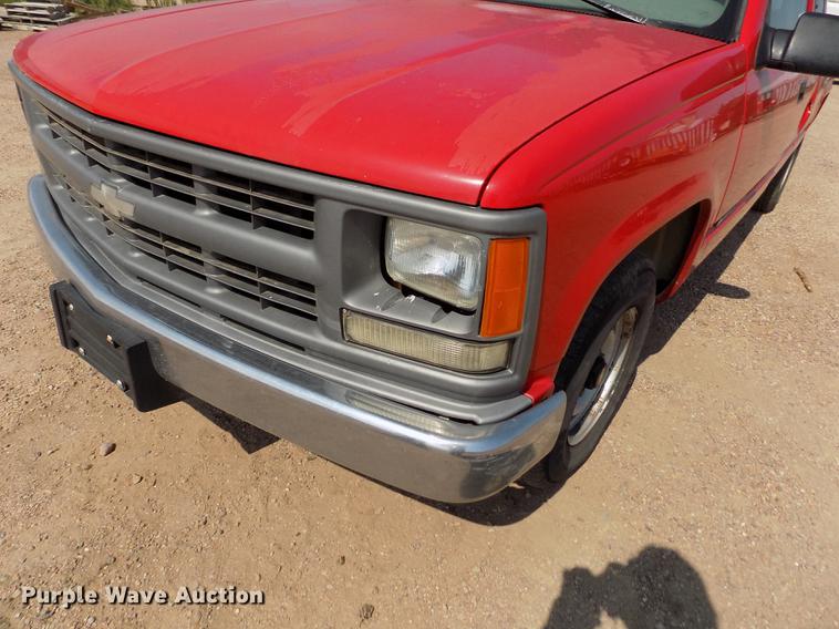 image for item DB9162 1997 Chevrolet C1500 Ext.Cab pickup truck