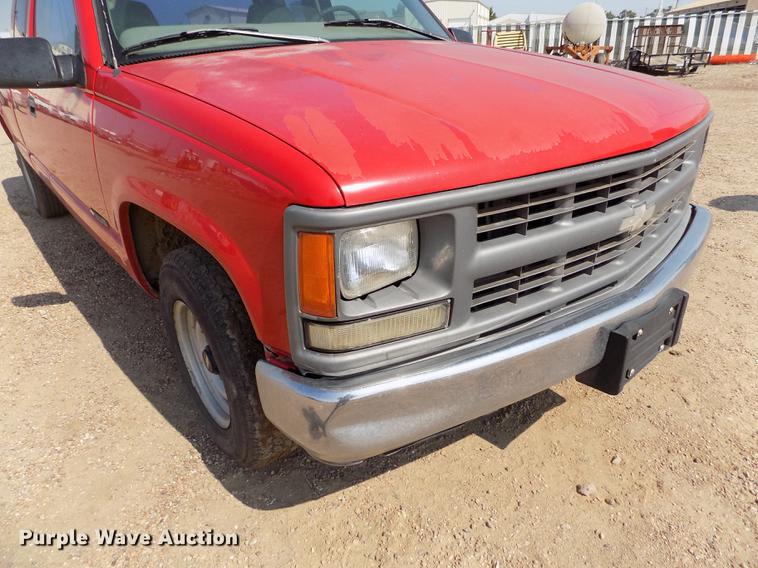image for item DB9162 1997 Chevrolet C1500 Ext.Cab pickup truck