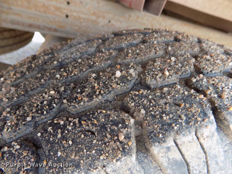 image for item DB9162 1997 Chevrolet C1500 Ext.Cab pickup truck