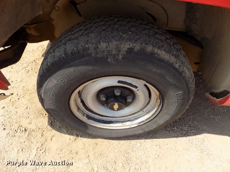 image for item DB9162 1997 Chevrolet C1500 Ext.Cab pickup truck