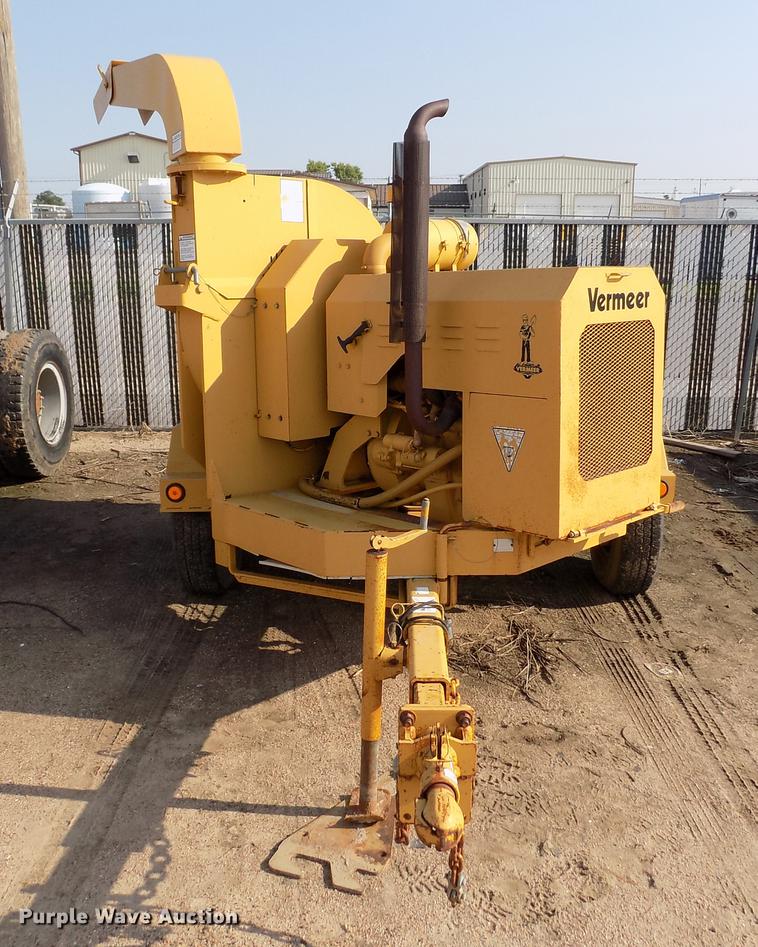image for item DB9164 1993 Vermeer BC1250 chipper