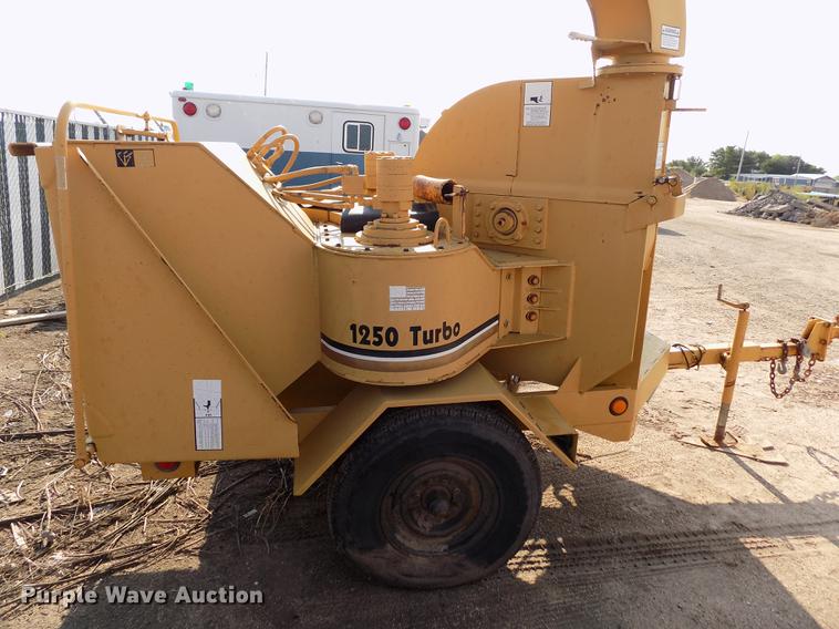 image for item DB9164 1993 Vermeer BC1250 chipper