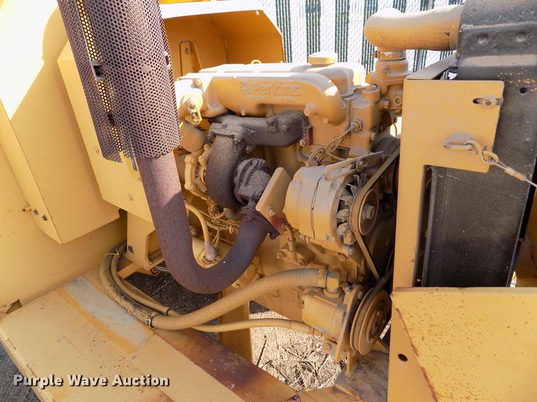 image for item DB9164 1993 Vermeer BC1250 chipper