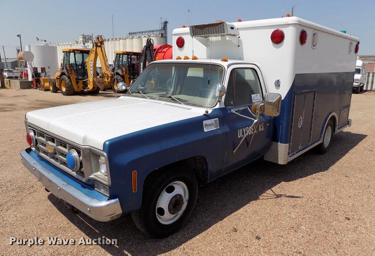 image for item DB9166 1978 Chevrolet C30 ambulance
