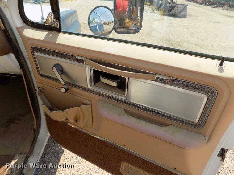 image for item DB9166 1978 Chevrolet C30 ambulance