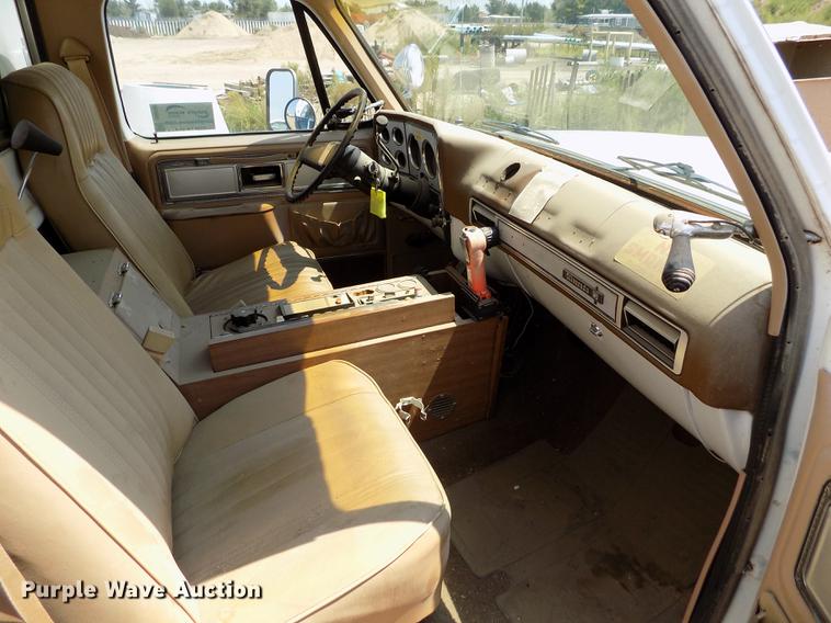 image for item DB9166 1978 Chevrolet C30 ambulance