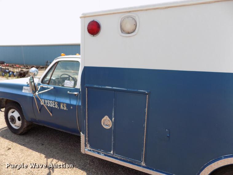 image for item DB9166 1978 Chevrolet C30 ambulance
