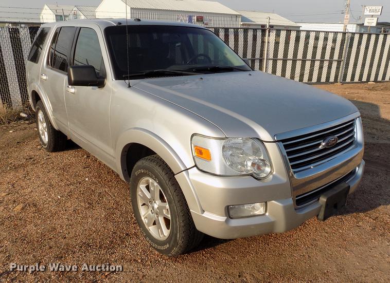 image for item DB9167 2010 Ford Explorer SUV