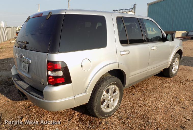 image for item DB9167 2010 Ford Explorer SUV
