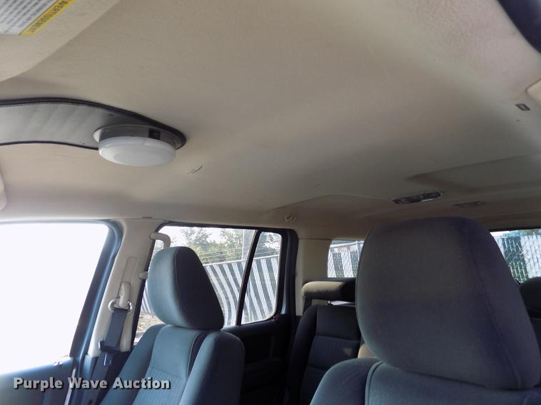 image for item DB9167 2010 Ford Explorer SUV