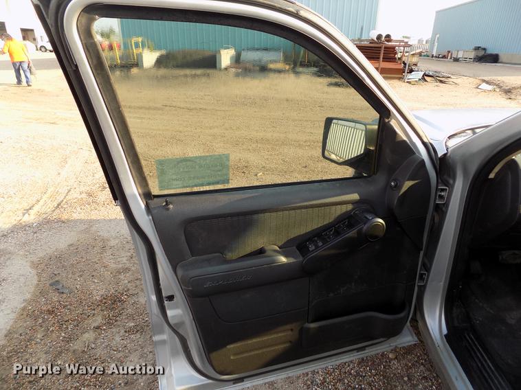 image for item DB9167 2010 Ford Explorer SUV