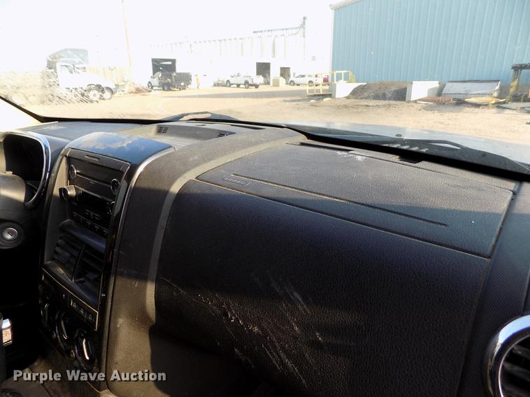 image for item DB9167 2010 Ford Explorer SUV