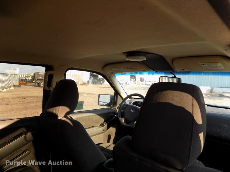 image for item DB9167 2010 Ford Explorer SUV