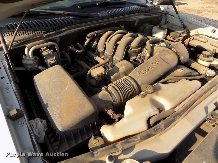 image for item DB9167 2010 Ford Explorer SUV