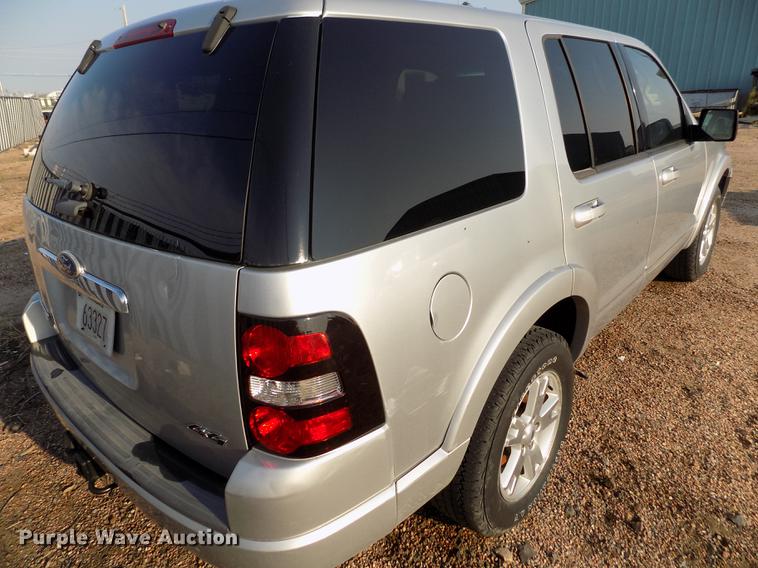 image for item DB9167 2010 Ford Explorer SUV