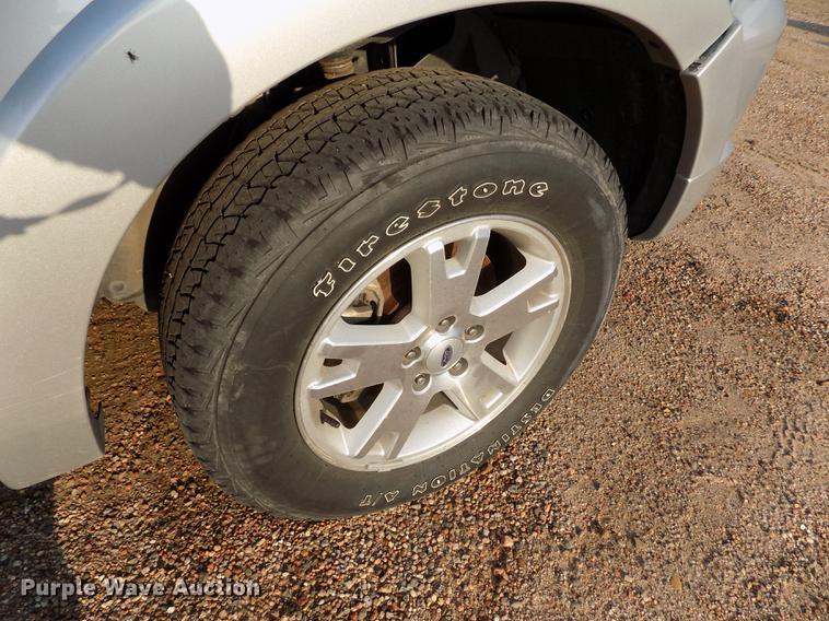 image for item DB9167 2010 Ford Explorer SUV