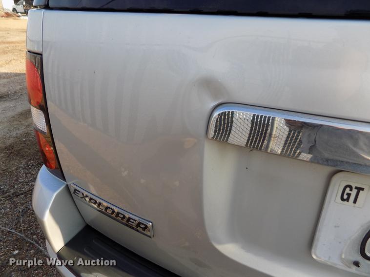 image for item DB9167 2010 Ford Explorer SUV