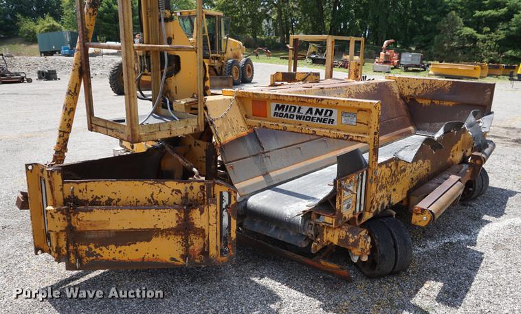 image for item DD7856 1999 Midland WA road widener