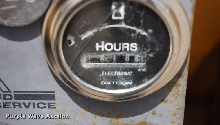 image for item DD7856 1999 Midland WA road widener