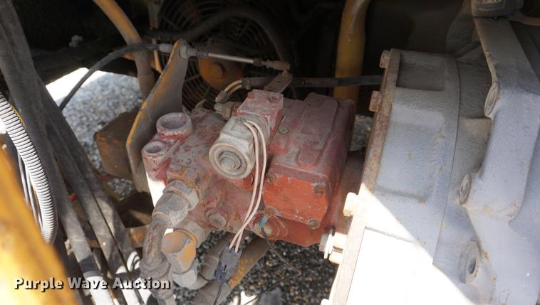 image for item DD7856 1999 Midland WA road widener