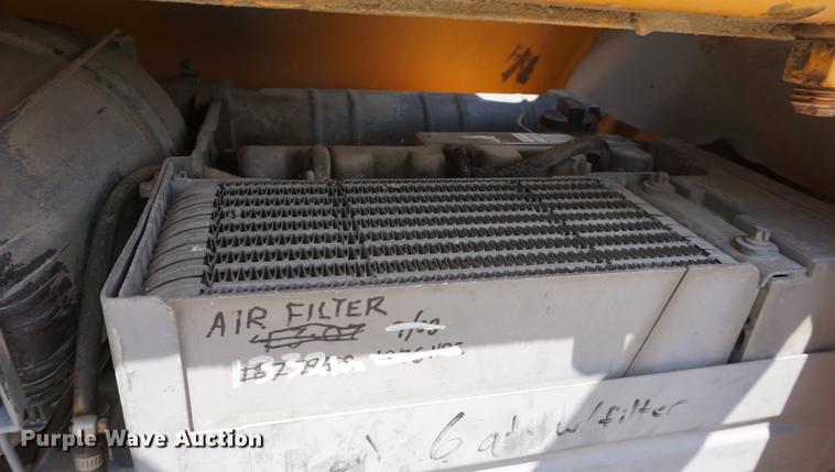 image for item DD7856 1999 Midland WA road widener