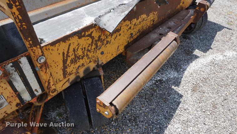 image for item DD7856 1999 Midland WA road widener