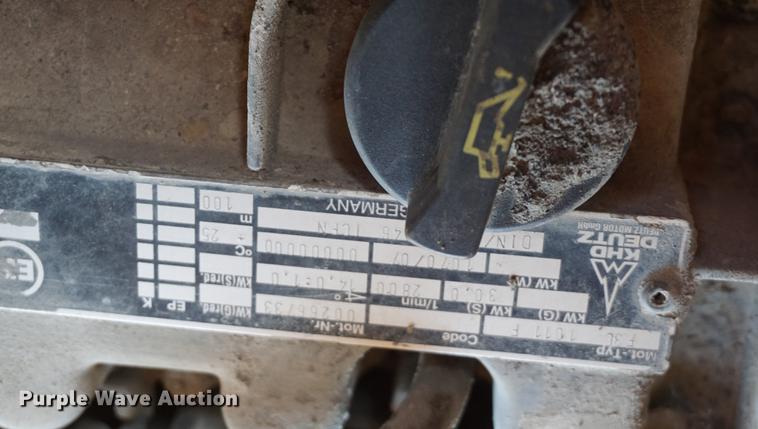 image for item DD7856 1999 Midland WA road widener