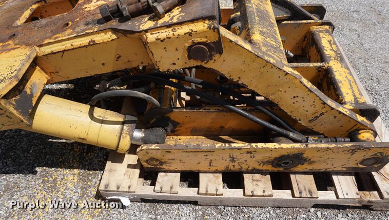 image for item DD7856 1999 Midland WA road widener