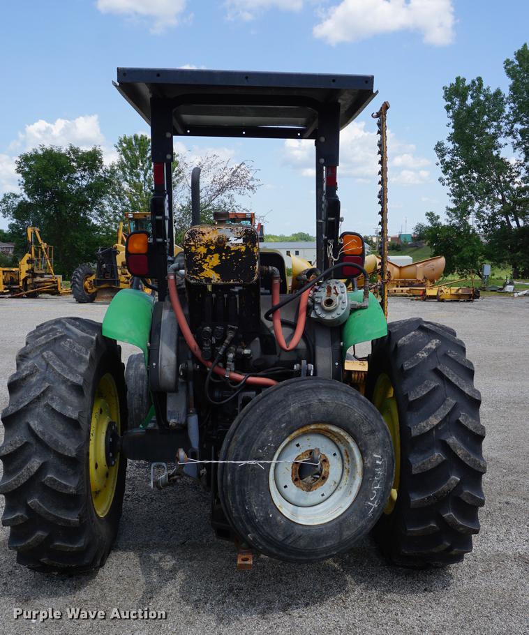 image for item DD7858 2007 John Deere 5225 tractor
