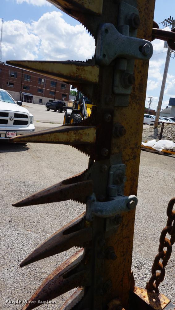 image for item DD7858 2007 John Deere 5225 tractor