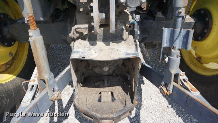 image for item DD7859 2006 John Deere 5325 tractor