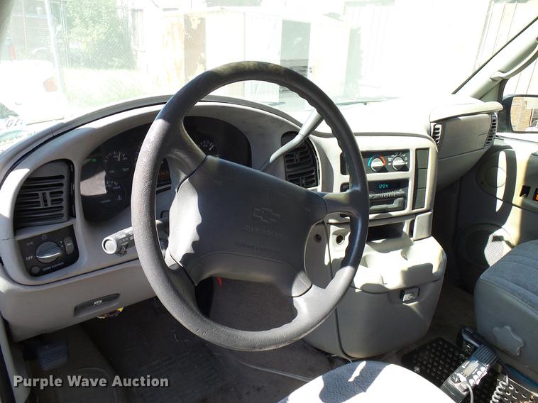 image for item DD8350 1997 Chevrolet Astro van