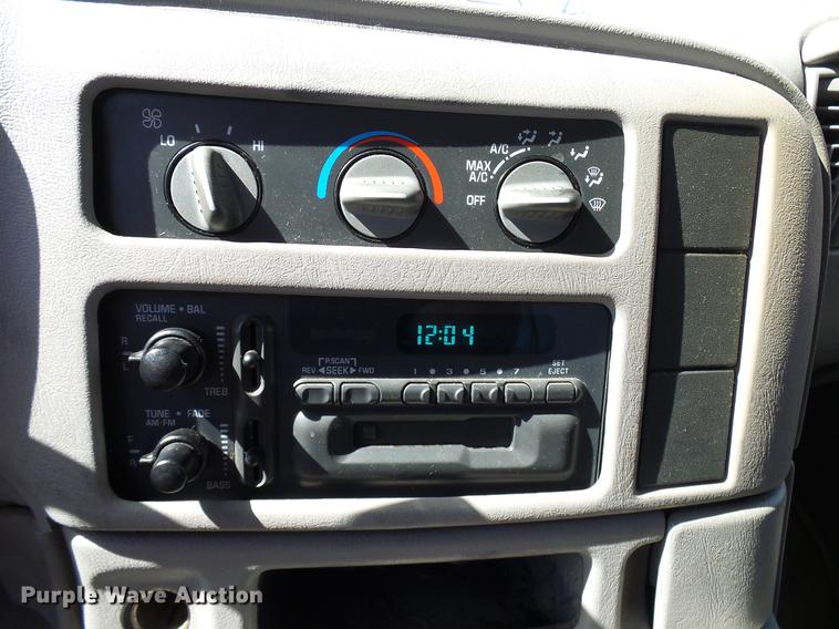 image for item DD8350 1997 Chevrolet Astro van