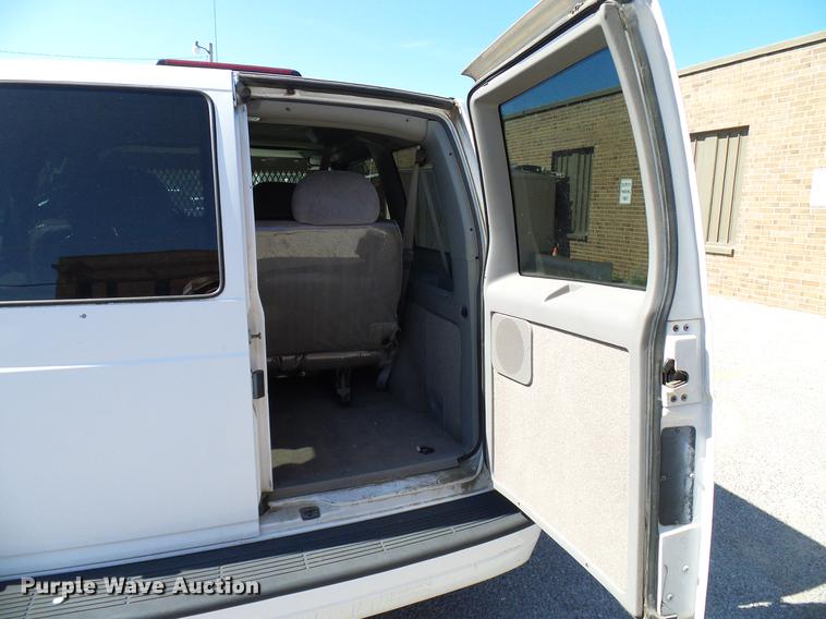 image for item DD8350 1997 Chevrolet Astro van