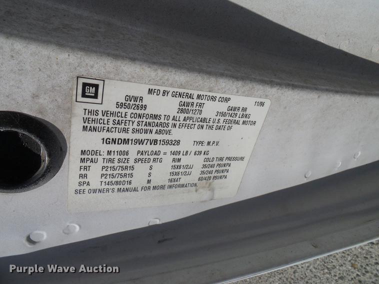 image for item DD8350 1997 Chevrolet Astro van