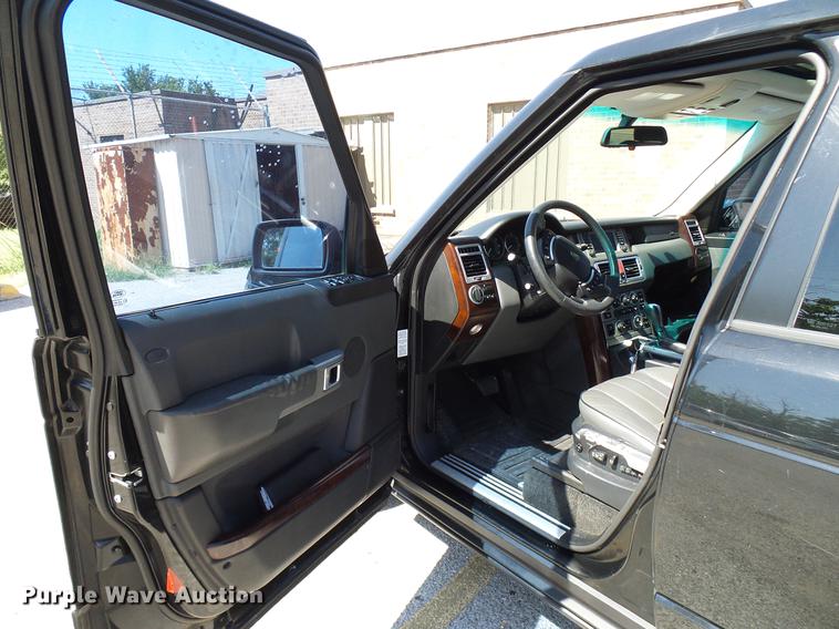 image for item DD8351 2003 Land Rover Range Rover HSE SUV