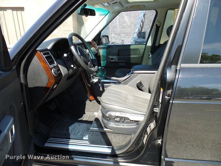 image for item DD8351 2003 Land Rover Range Rover HSE SUV