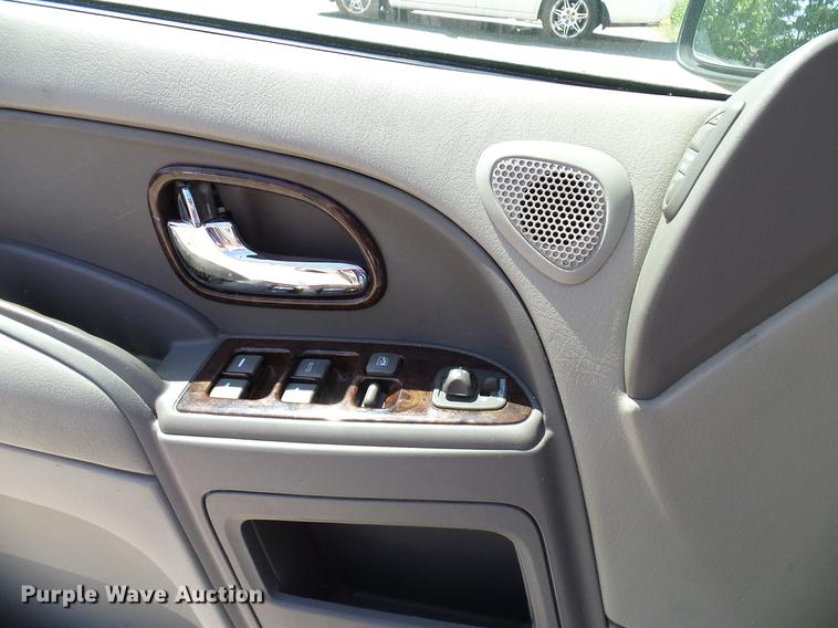 image for item DD8352 2000 Nissan Quest van